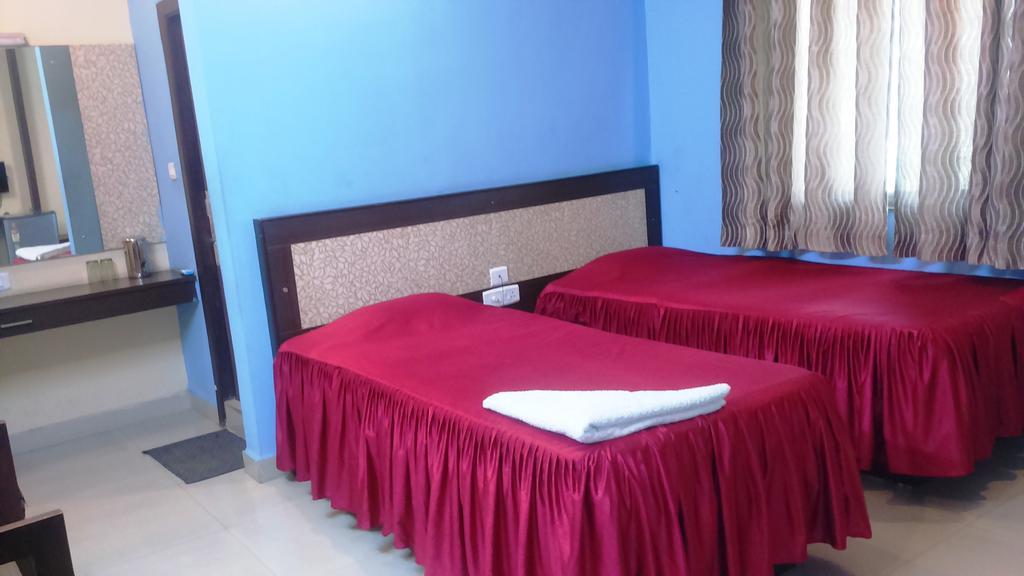Hotel Parshuram Guwahati Buitenkant foto