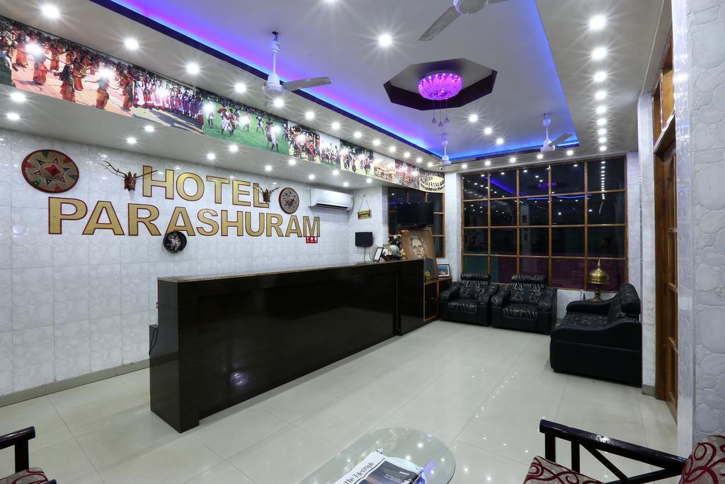 Hotel Parshuram Guwahati Buitenkant foto