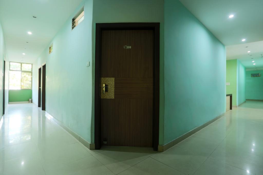Hotel Parshuram Guwahati Buitenkant foto