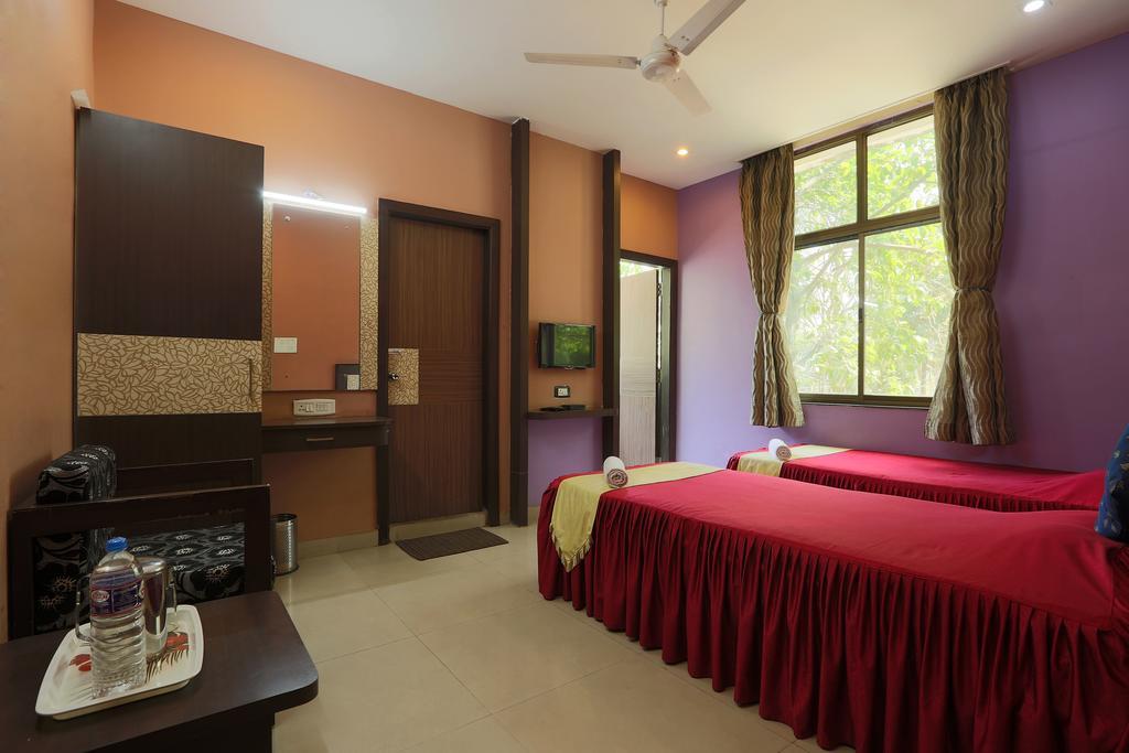 Hotel Parshuram Guwahati Buitenkant foto