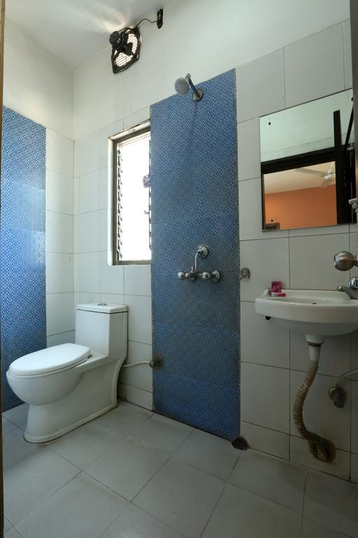 Hotel Parshuram Guwahati Buitenkant foto