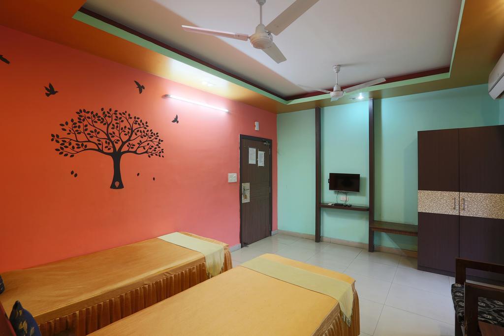 Hotel Parshuram Guwahati Buitenkant foto
