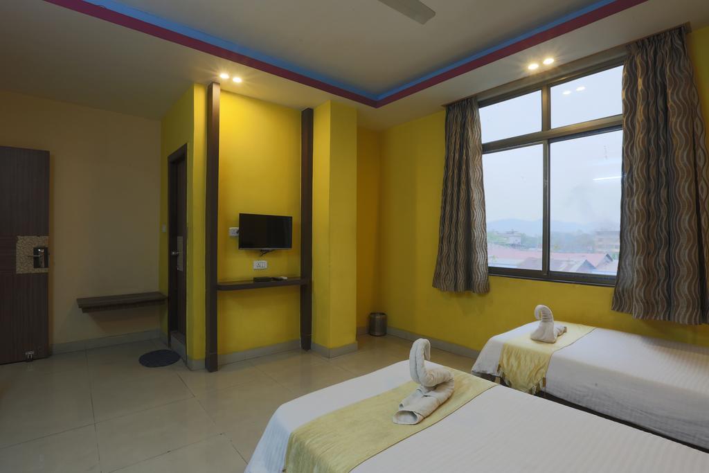 Hotel Parshuram Guwahati Buitenkant foto